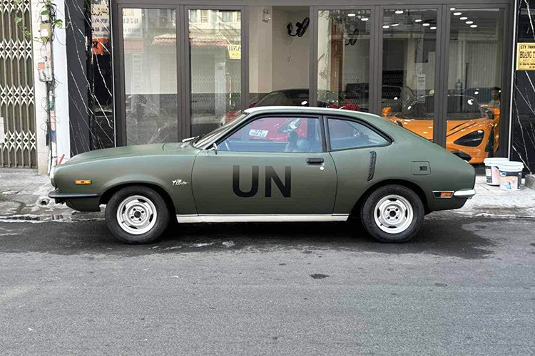 Ford Pinto cổ điển là một chiếc xe subcompact được sản xuất và tiếp thị bởi Ford Motor Company ở Bắc Mỹ từ năm 1971 đến năm 1980. Pinto là chiếc xe subcompact đầu tiên được Ford sản xuất ở Bắc Mỹ. Pinto được bán trên thị trường với ba kiểu dáng thân xe trong suốt quá trình sản xuất, một chiếc sedan fastback hai cửa có cốp, một chiếc hatchback ba cửa và một chiếc xe ga hai cửa. 