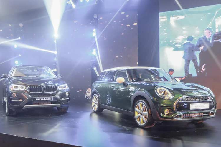 Sau khi “về tay" THACO, các dòng xe BMW, MINI và BMW Motorrad vẫn được phân phối dưới dạng nhập khẩu từ Đức và một số dòng xe PKL từ Thái Lan. Bên cạnh đó, nhà nhập khẩu THACO hứa hẹn về tương lai không xa của việc lắp ráp xe BMW tại Việt Nam khi đạt đủ điều kiện.