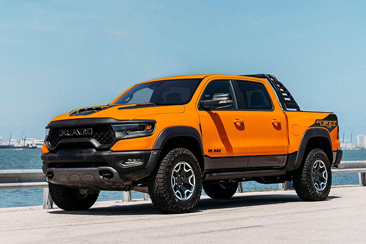Sieu ban tai RAM 1500 TRX ve Viet Nam voi mau son noi bat-Hinh-2