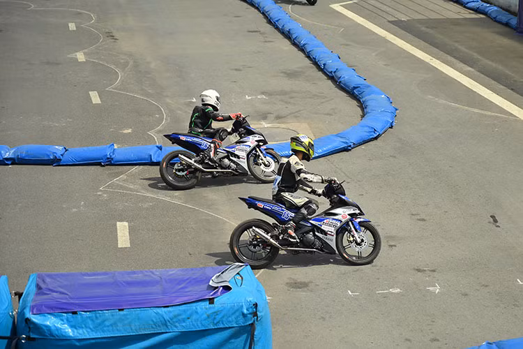 Hệ xe hãng thi đấu bằng các dòng xe ăn khách của thương hiệu Yamaha đang bán ra trên thị trường như; Exciter 155 VVA, 150i và NVX 155 VVA. Cuối cùng là hệ CLB gồm hai hệ xe tay ga Yamaha NVX 155 VVA và xe côn tay Yamaha Exciter 155 VVA (tối đa 40 VĐV).