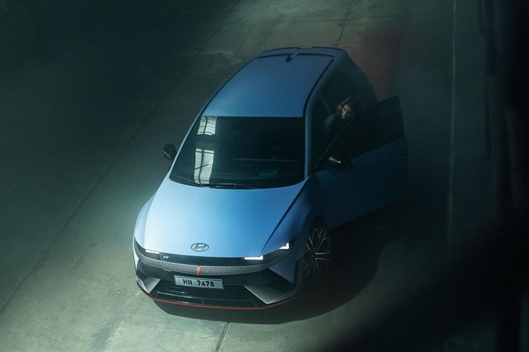 Xe còn được trang bị các tính năng điện tử như N Torque Distribution với chế độ drift. Nhiều khả năng, DK Edition sẽ được tối ưu hóa hơn nữa để đáp ứng nhu cầu của các tín đồ drift.