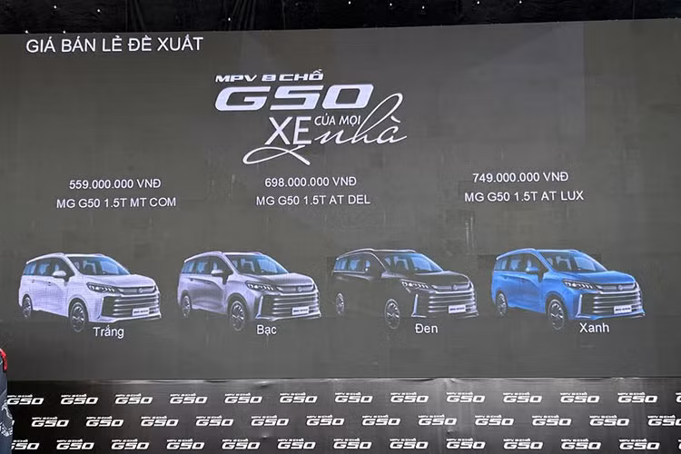 MG phân phối G50 tại thị trường Việt Nam với ba phiên bản: MT COM, AT DEL và AT LUX. Mức giá xe MG G50 2025 được niêm yết chính hãng tương ứng là 559 triệu đồng, 698 triệu đồng và 749 triệu đồng.