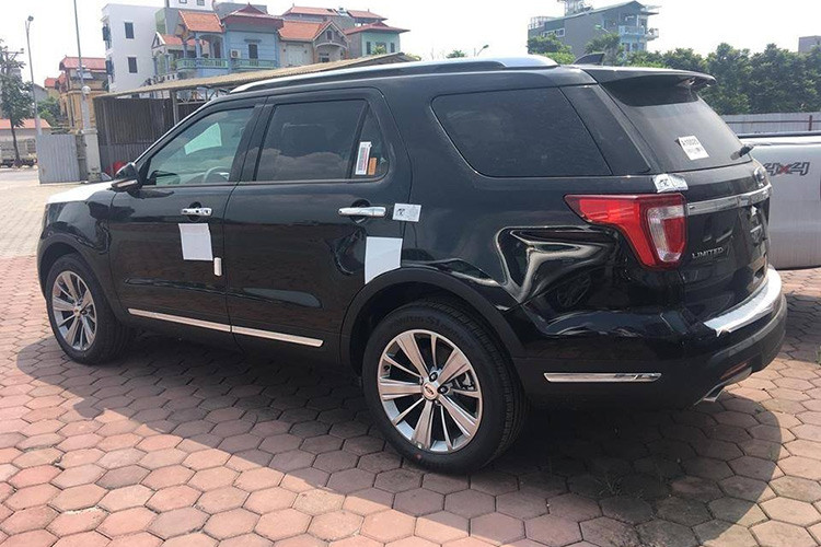 Tại thời điểm tháng 5 này, một số đại lý còn mạnh tay giảm thêm tiền mặt lên đến 80 triệu đồng cho Explorer facelift, khiến giá bán thực tế thấp hơn nhiều so với giá sau giảm 1,999 tỷ đồng. Hiện tại, giá bán của Ford Explorer facelift trở nên hấp dẫn hơn bao giờ hết.