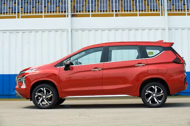 Mitsubishi Xpander va Xforce but pha doanh so ngoan muc thang 4/2024-Hinh-2