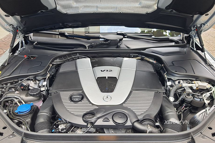 Dòng xe siêu sang Mercedes-Maybach Pullman đời mới sử dụng động cơ V12, tăng áp kép, dung tích 6.0 lít, sản sinh công suất tối đa 621 mã lực và mô-men xoắn cực đại 1.000 Nm. Mercedes-Maybach S650 Pullman mạnh hơn 99 mã lực và mô-men xoắn cực đại tăng 170 Nm so với Mercedes-Maybach S600 Pullman đã có ít nhất 2 chiếc về nước.