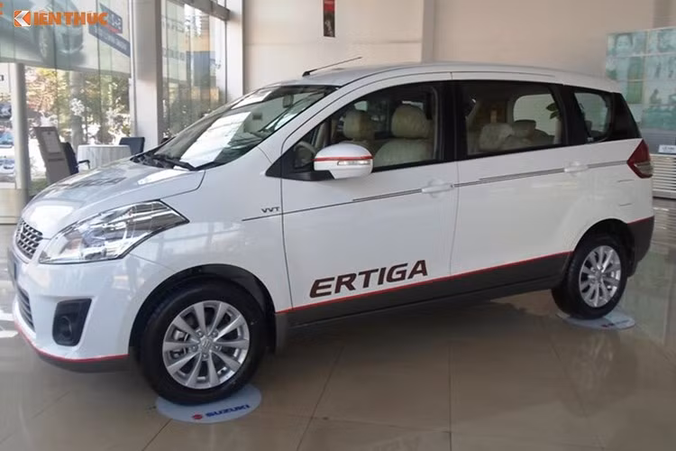 Theo nhiều nhà phân tích cho biết, thiết kế của mẫu Suzuki Ertiga không mới. Bên cạnh đó do người dùng Việt đang dần ưa chuộng và chuyển sang sử dụng những mẫu xe crossover hơn cho nhu cầu sử dụng gia đình nên nhìn chung, các dòng MPV như Ertiga có doanh số không cao.