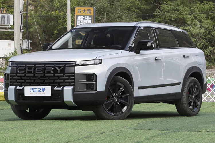Mới đây, mẫu SUV nhỏ gọn hoàn toàn mới mang phong cách địa hình của Chery đã được chính thức mở bán trước. Chiếc xe Exploration 06 2023 mới sẽ là tên gọi của Chery TJ-1 khi bán ra tại Trung Quốc, trong khi đó, mẫu xe này cũng sẽ bán tại thị trường ngoài Trung Quốc với tên Jaecoo 7.