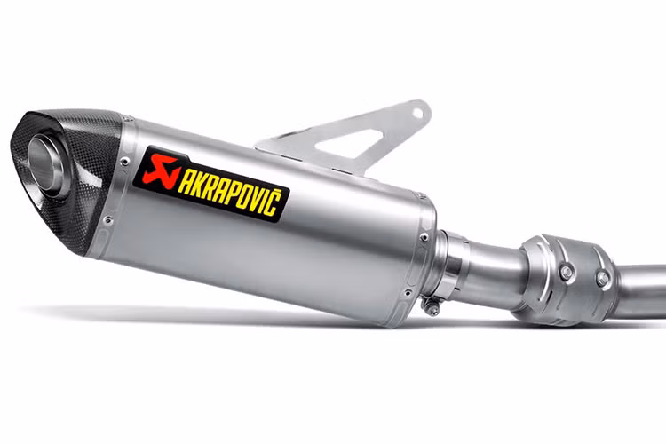 Bên cạnh ngoại hình, ống xả của Akrapovic được phát hiện nhờ âm thanh đặc trưng mà nó phát ra.