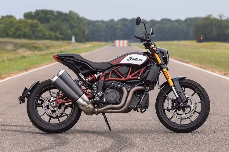 Mới đây, sự ra mắt của mẫu Flat Tracker "chúa" với cái tên Indian FTR 1200 mới đã làm nhiều fan trên thế giới phát cuồng bởi thiết kế đỉnh cao cho đến hàng loạt công nghệ được giới thiệu trên mẫu xe này.