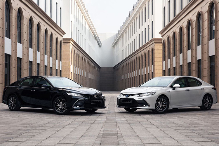 Lượng xe Toyota Camry giao đến tay khách hàng trong tháng 11 đạt 133 xe, giảm 19 xe so với tháng 10. Kể từ đầu năm đến nay, mẫu sedan hạng D của Toyota đã thu hút 2.184 khách hàng mua xe, duy trì khoảng cách khá xa so với các mẫu xe đứng sau.