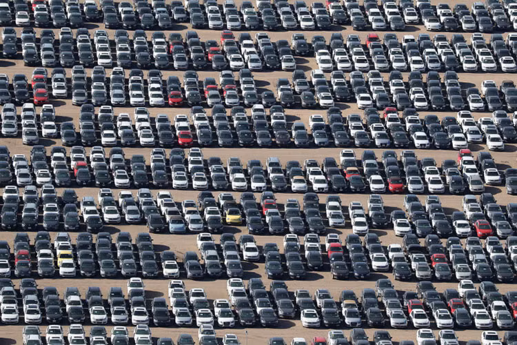 Số xe sau khi được mua lại và giữ tại bãi vẫn sẽ luôn được liên tục bảo dưỡng để đảm bảo chúng vẫn được coi là những tài sản hữu hình có giá trị với hy vọng một ngày nào đó các nhà quản lý nước Mỹ sẽ thay đổi mức xả thải tiêu chuẩn cho xe chạy bằng động cơ diesel và lô xe này sẽ lại được bán ra thị trường một cách hợp pháp.