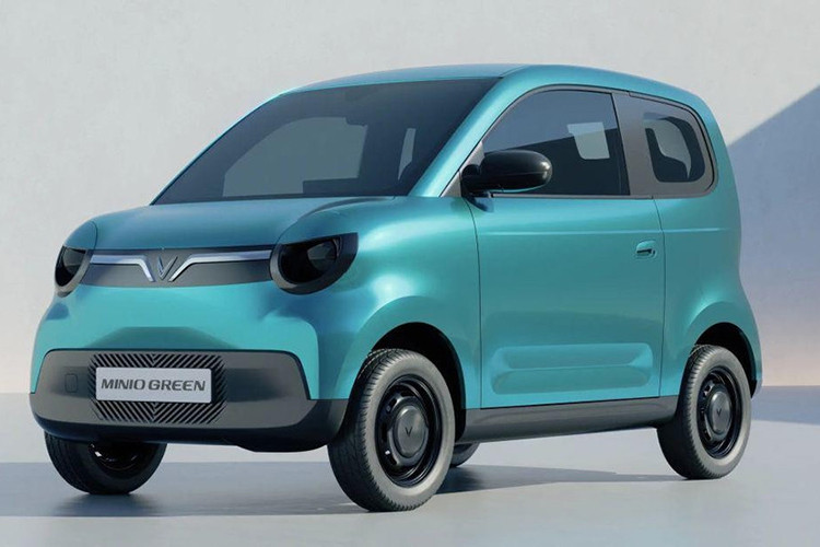 Mẫu xe điện này sử dụng động cơ điện đặt ở cầu sau, cho công suất 20 kW (tương đương 26,8 mã lực) và mô-men xoắn cực đại 65 Nm. Xe có khả năng tăng tốc từ 0 - 50 km/h trong 6,5 giây và đạt tốc độ tối đa 85 km/h.