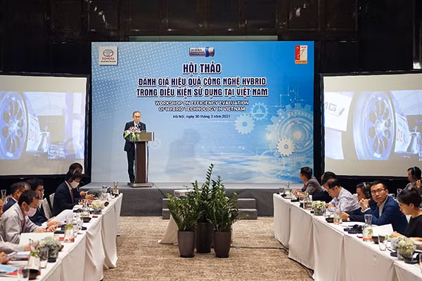 Xe oto hybrid phu hop voi dieu kien tai Viet Nam-Hinh-2