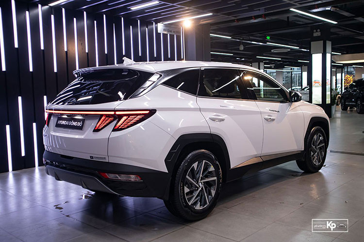 Hyundai Tucson giam 191 trieu tai Viet Nam. 