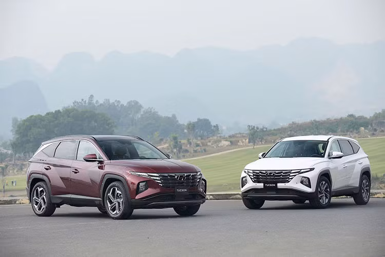 Hyundai Tucson giam 191 trieu tai Viet Nam. 