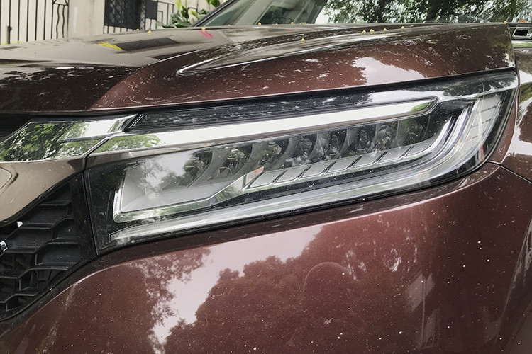 Honda Avancier mới lần đầu ra mắt vào năm 2016 tại một triển lãm ôtô Trung Quốc., nó cũng là một sản phẩm của liên doanh Guangzhou-Honda. Xe có thiết kế đặc trưng như những mẫu xe mới khác của Honda như cụm đèn LED nối liền lưới tản nhiệt chrome, đèn hậu LED tạo hình chữ C...