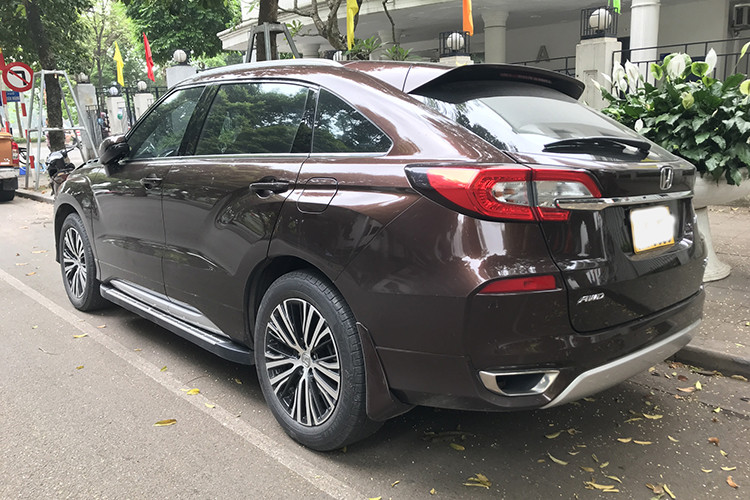 Xe được trang bị 2 lựa chọn động cơ là máy 4 xi lanh 1.5 lít Turbo, sản sinh công suất cực đại 193 mã lực hoặc động cơ 4 xi lanh 2.0 lít Turbo, đi kèm với sức mạnh 272 mã lực. Hai động cơ này kết hợp lần lượt với hộp số CVT và hộp số tự động 9 cấp. Hệ dẫn động được trang bị là loại 4 bánh toàn thời gian AWD.