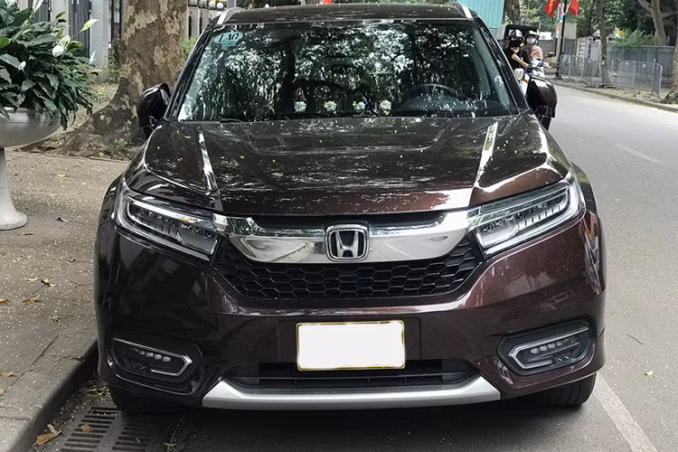 Bởi Avancier được làm riêng cho thị trường Trung Quốc, mẫu xe này gần như không có cơ hội được bán chính hãng tại Việt Nam. Việc mua bán xe biển ngoại quốc tiềm ẩn nhiều rủi ro về pháp lý.