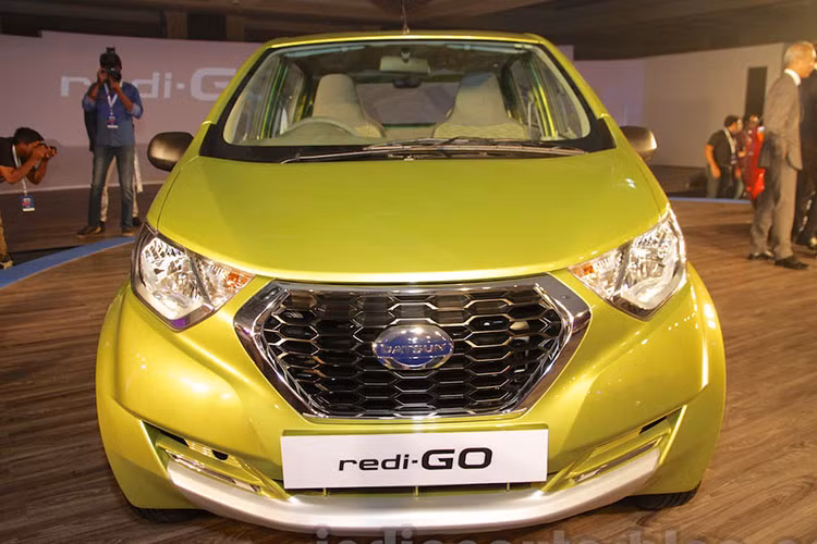Nissan Datsun Redi-Go là một mẫu xe "crossover đô thị" mặc dù trên thực tế, chiếc xe giống một mẫu hatchback 5 cửa hơn. Đây là mẫu xe thứ 3 của Datsun được tung ra tại thị trường Ấn Độ nhằm cạnh tranh trực tiếp với các đối thủ như; đối thủ nặng kí như; Kia Morning, Hyundai Grand i10 hay Chevrolet Spark. 