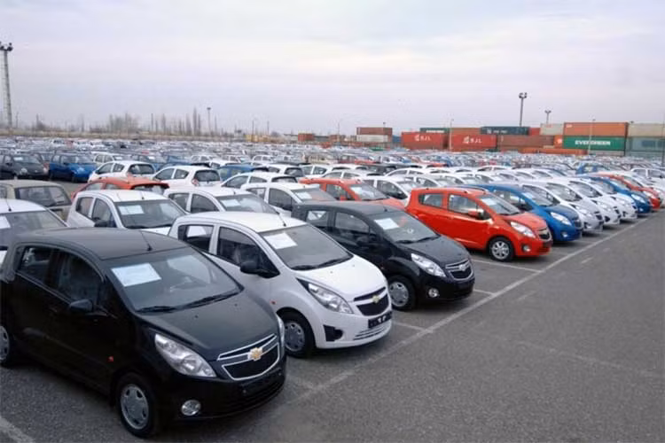 Trận chung kết bóng đá U23 châu Á, giữa đội tuyển U23 Việt Nam và U23 Uzbekistan sắp diễn ra. Tạm gác những phân tích về thể lực, chiến thuật và phong cách đá bóng của quốc gia Tây Á này. Chúng ta cùng tìm hiểu về nền công nghiệp ôtô Uzbekistan và những thành tựu của họ.