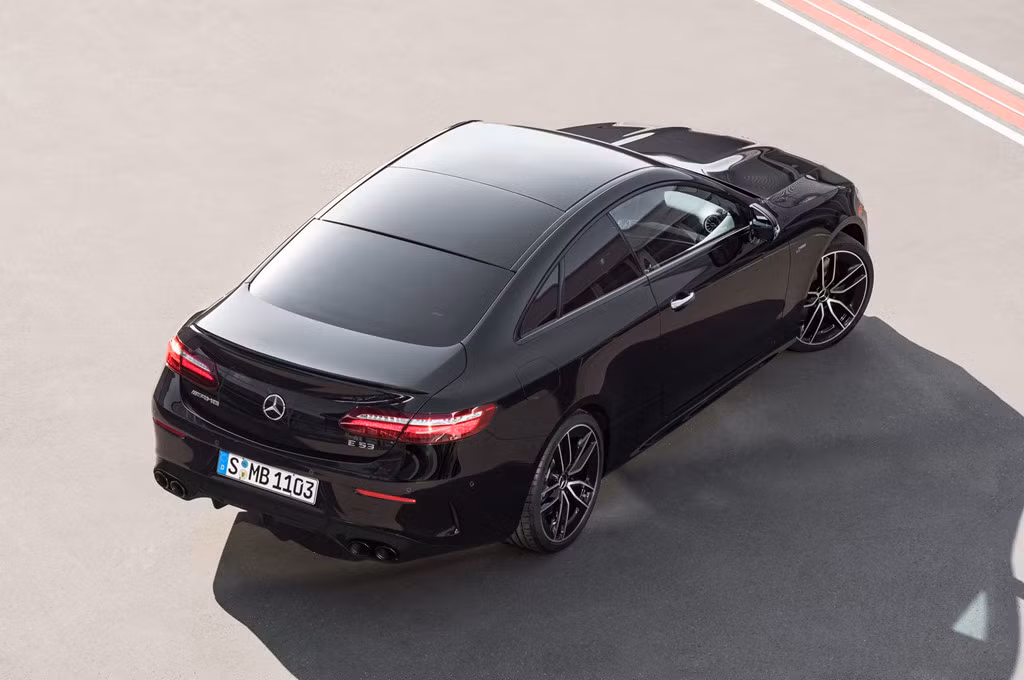 Mục tiêu chính của việc lắp đặt động cơ điện của AMG là giảm mức tiêu hao nhiên liệu và lượng khí thải nhưng vẫn mang lại hiệu suất của một chiếc AMG đích thực.