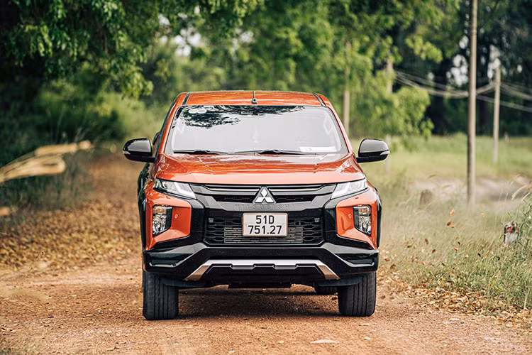 Dù tăng cường kích cầu bằng chương trình ưu đãi, giảm giá nhưng doanh số của Misubishi Triton vẫn lao dốc khi chỉ có 164 xe giao đến tay khách hàng, thấp hơn nhiều so với 232 xe bán ra trong tháng 7. Cộng dồn từ đầu năm đến nay, doanh số Misubishi Triton đạt 1367 xe.