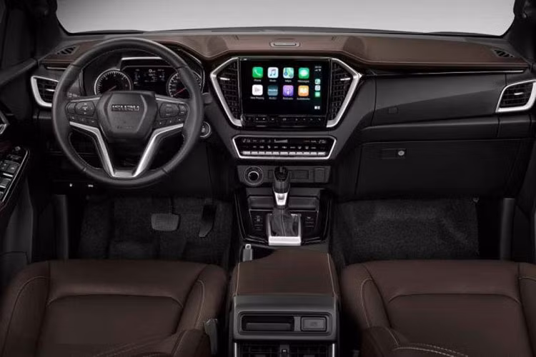 Sau 8 tháng của năm 2023 chạy đua quyết liệt với các đối thủ, Isuzu đã thuyết phục 364 khách hàng Việt mua mẫu xe bán tải D-Max của mình. Xe hiện có mức giá niêm yết chính hãng từ 616 - 925 triệu đồng