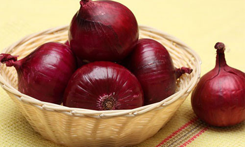 Bài thuốc từ hành tây giúp bạn trị dứt hen suyễn.