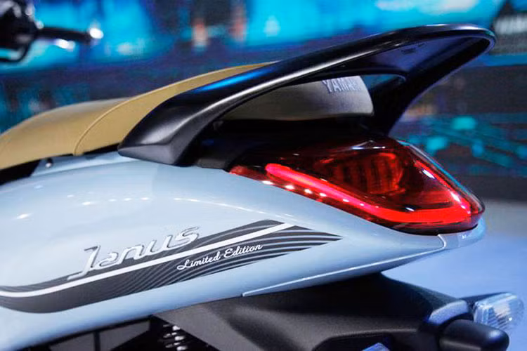 Sức mạnh của xe là khối động cơ Blue Core 125 cc, 4 thì, 2 van, SOHC, làm mát bằng không khí, công suất 9,5 mã lực tại 8.000 vòng tua/phút, mô-men xoắn 9,6 Nm) tại 5.500 vòng tua/phút.