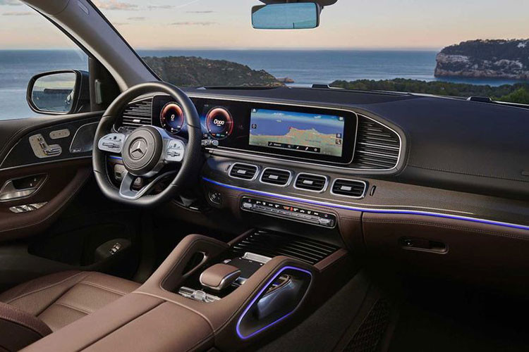 Giống như GLS 450, GLS 580 và các biến thể khác của GLS thế hệ mới đều có hai lựa chọn cấu hình: 3 hàng ghế, 7 chỗ ngồi truyền thống hoặc cấu hình 6 chỗ ngồi với ghế thương gia sang trọng ở hàng ghế thứ 2.