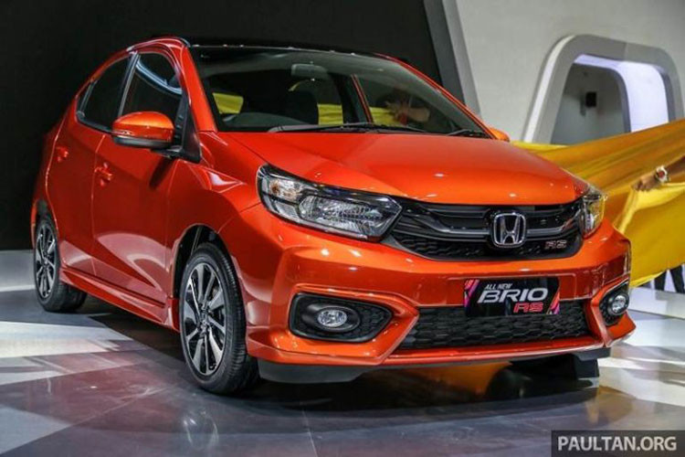 Honda Brio 2019 sở hữu thiết kế tương tự mẫu concept Small RS đã từng ra mắt trong triển lãm ôtô IIMS 2018 diễn ra vào tháng 4 năm nay cũng tại Indonesia. Thiết kế mới này giúp Brio 2019 có diện mạo tương đồng với những sản phẩm toàn cầu khác trong gia đình Honda hiện tại.