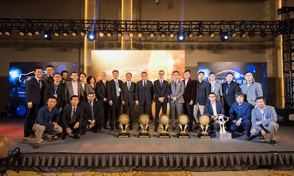 Tổng số xe dự thi lên đến 140 chiếc, bao gồm các thương hiệu nổi tiếng toàn cầu.