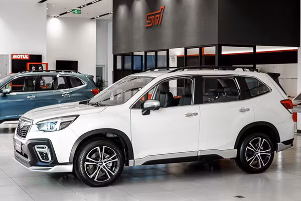 So huu Subaru Forester moi chi tu 899 trieu tai Viet Nam