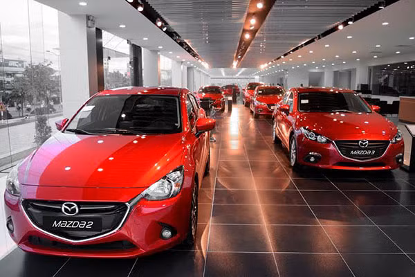 Kia Morning va Mazda2 giam gia tu 7 - 15 trieu dong-Hinh-2