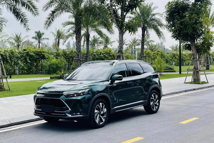 Beijing X7 giam toi 40 trieu dong tai Viet Nam, ngang gia Kia Seltos