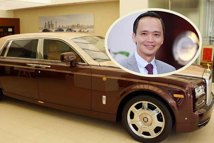 Từng là người giàu top đầu Việt Nam, cựu Chủ tịch Tập đoàn FLC Trịnh Văn Quyết đã sở hữu tới 2 chiếc Rolls-Royce, bao gồm 1 chiếc Ghost mạ vàng và 1 chiếc Phantom Lửa Thiêng. Năm 2022, ông Quyết cũng đã bị bắt về tội thao túng thị trường trứng khoán và tội lừa đảo chiếm đoạt tài sản. Hiện tại thì vụ án cũng đang trong quá trình điều tra.