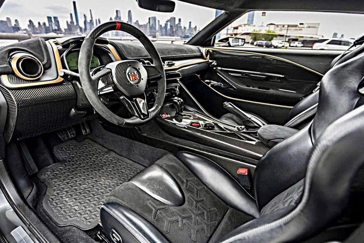 Chiếc xe được nâng cấp hệ thống treo Bilstein và hệ thống phanh Bremo với sáu piston phía trước và bốn piston phía sau. Nội thất Nissan GT-R50 được thiết kế hiện đại và thể thao kết hợp giữa da cao cấp Alcantara và da Italian màu đen, ghế ngồi kiểu xe đua được nâng cấp bằng các chi tiết sợi carbon, các chi tiết hốc hút gió, điểm đánh dấu vô lăng và viền taplo điều khiển cũng được mạ vàng nhằm tạo điểm nhấn...