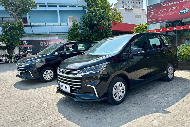 Tuy vậy, để cạnh tranh với những tên tuổi vốn đã luôn được người tiêu dùng Việt ưu ái không phải điều đơn giản. Nếu hướng tới kinh doanh dịch vụ, MG G50 MT của Trung Quốc không có lợi thế tiết kiệm nhiên liệu như Xpander MT, trong khi hướng tới khách gia đình lại thiếu các công nghệ an toàn.