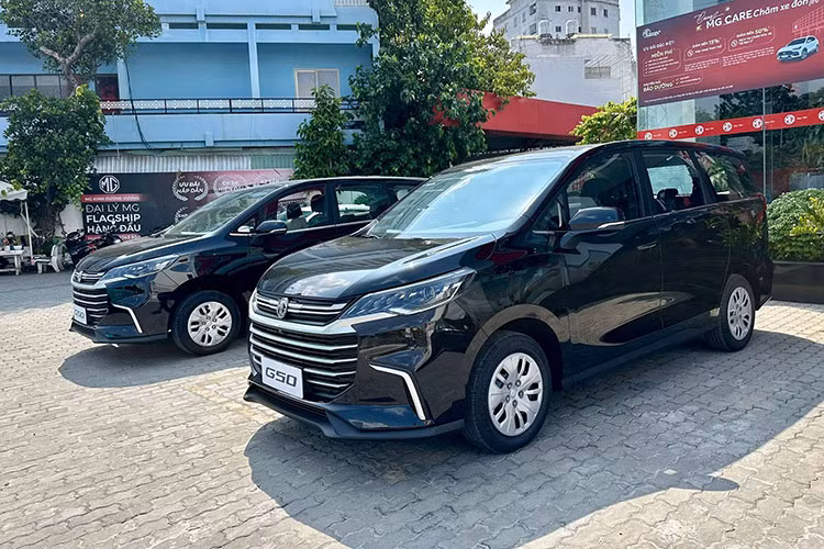 Tuy vậy, để cạnh tranh với những tên tuổi vốn đã luôn được người tiêu dùng Việt ưu ái không phải điều đơn giản. Nếu hướng tới kinh doanh dịch vụ, MG G50 MT của Trung Quốc không có lợi thế tiết kiệm nhiên liệu như Xpander MT, trong khi hướng tới khách gia đình lại thiếu các công nghệ an toàn.