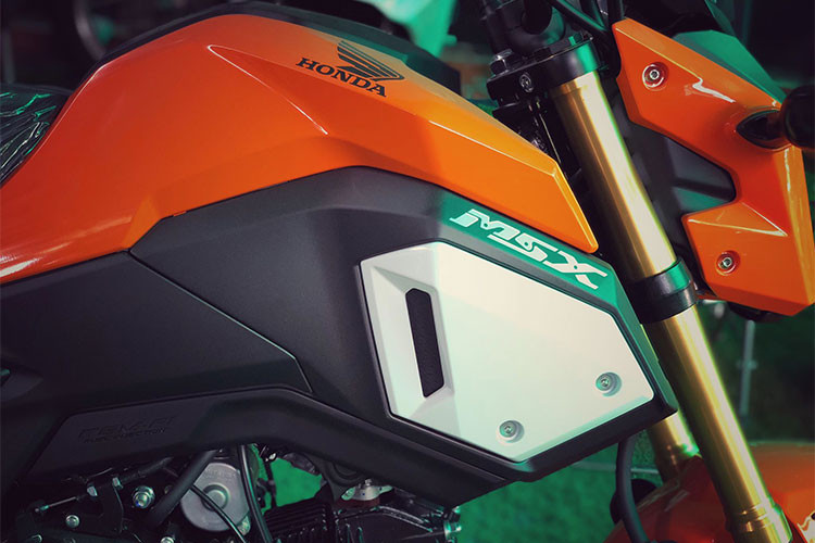 Dung tích bình xăng của xe 5,7 lít, tăng thêm 0,2 lít so với trước. ên xe thiết kế 2 tầng thể thao mang dáng dấp của các mẫu môtô phân khối lớn. Ngoài ra, chiếc xe còn có thêm một số thay đổi nhỏ khác, chẳng hạn như chìa khóa có thể gấp gọn và bật ra bằng một nút bấm.