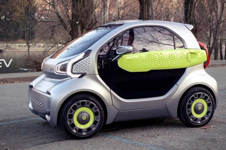 “Chúng tôi muốn tránh phong cách hầm hố đã trở thành phổ biến trong việc thiết kế xe điện đại bởi chúng tôi nghĩ nó không phù hợp dành cho YoYo,” đại diện XEV cho hay. Trước mắt, XEV chưa cho biết rằng liệu YoYo có được thử nghiệm an toàn đầy đủ hay không, nhưng khẳng định rằng sử dụng phụ tùng in 3D khiến xe trở nên an toàn hơn trong trường hợp tai nạn xảy ra so với một chiếc xe truyền thống.