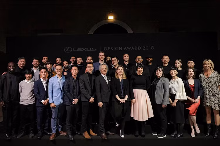 Trong đó chủ đề chính của cuộc thi là “CO-“, tiếp đầu ngữ xuất phát từ tiếng Latin với ý nghĩa “Hòa Hợp” – với mục tiêu tìm kiếm những giải pháp thiết kế cho những thách thức toàn cầu hướng tới sự phát triển hài hòa giữa tự nhiên và xã hội.