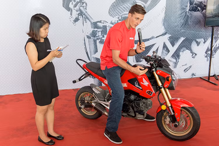 Sự kiện này đã có sự tham gia của một số câu lạc bộ cũng như nhóm chơi xe môtô PKL trong nước như CLB Motor Hà Nội, Z team, Hanoi Stunt Rider team, Hanoi Rding Skill team, MX team và nhiều tay lái môtô tự do khác tại khu vực phía Bắc.