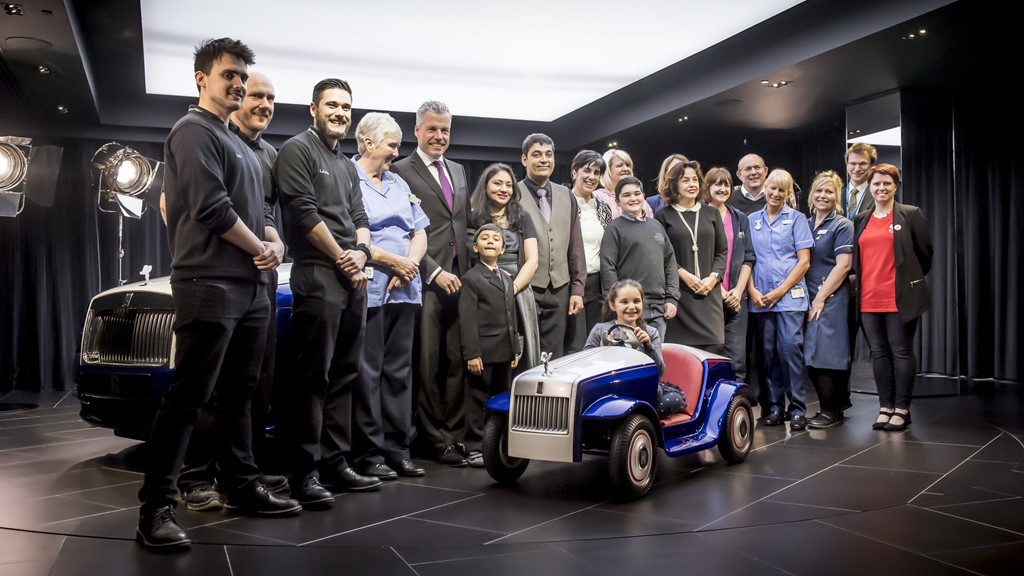 Trong suốt năm qua, dự án xe tí hon Rolls-Royce đã phát huy tác dụng tích cực. Sắp tới hãng xe sang Anh quốc sẽ phát triển rộng rãi như một loại hình dịch vụ. Những chiếc SRH sẽ được đưa đến trung tâm phân tích của Roll-Royce nhằm nghiên cứu và trang bị các chức năng tốt nhất cho sức khỏe của trẻ em.
