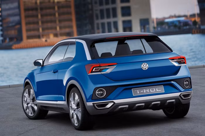 Để đáp ứng nhu cầu đa dạng của người dùng Volkswagen T-Roc được thương trang bị nhiều tuỳ chọn động cơ với dung tích khác nhau. Trong đó, phiên bản động cơ xăng 1.0 lít, 3 xi lanh công suất 115 mã lực, động cơ xăng 1.5 lít tăng áp, 4 xi lanh công suất 150 mã lực.
