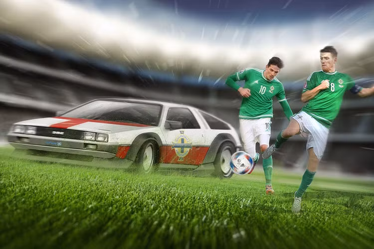 Nếu bạn đã từng xem bộ phim “Back to the future”, chắc hẳn bạn sẽ ấn tượng với siêu phẩm DeLorean DMC-12. Đây chắc chắn sẽ là mẫu xe mà đội tuyển Bắc Ailen mang đến vòng chung kết Euro 2016.