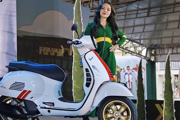 Nếu bạn đã từng sử dụng xe tay ga và có ấn tượng tốt, hãy tiếp tục mua sản phẩm cùng hiệu. Mặc dù khác dòng, nhưng cùng một thương hiệu sẽ có những điểm chung nhất định khiến bạn không quá lạ lẫm.