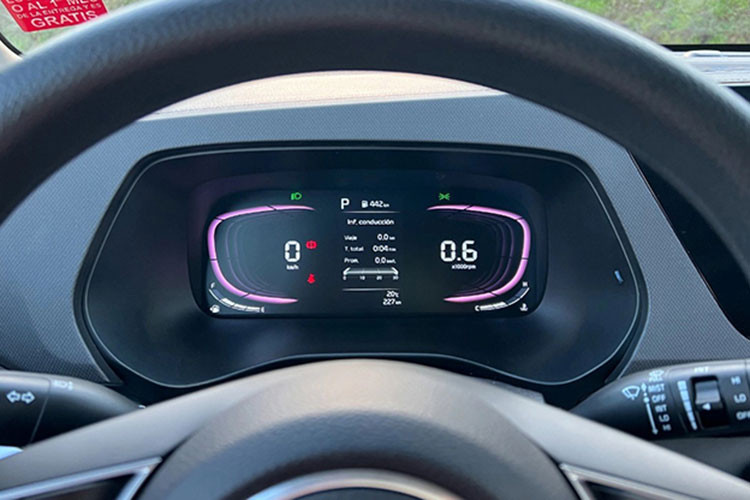 Dự đoán này hoàn toàn có thể xảy ra bởi như ở thị trường Indoensia, Kia Carens 2023 được vén màn vào tháng 8 vừa qua cũng có giá bán đắt hơn hẳn các đối thủ như Mitsubishi Xpander, Toyota Veloz Cross, Hyundai Stargazer, Honda BR-V,…