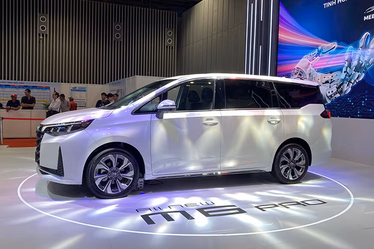 All-New M6 Pro được trang bị động cơ 1.5 Turbo GDI thế hệ thứ 3, cho công suất cực đại 174 mã lực và mô-men xoắn 270 Nm, giúp xe vận hành mạnh mẽ nhưng vẫn tiết kiệm nhiên liệu, với mức tiêu thụ trung bình chỉ 7.22 lít/100 km.