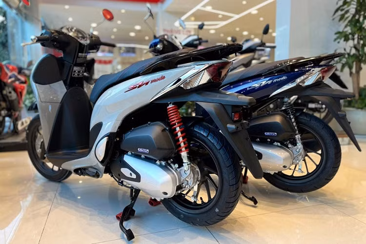 Gia xe ga Honda SH Mode cuoi thang 7/2024, kenh gan 1 trieu dong-Hinh-2